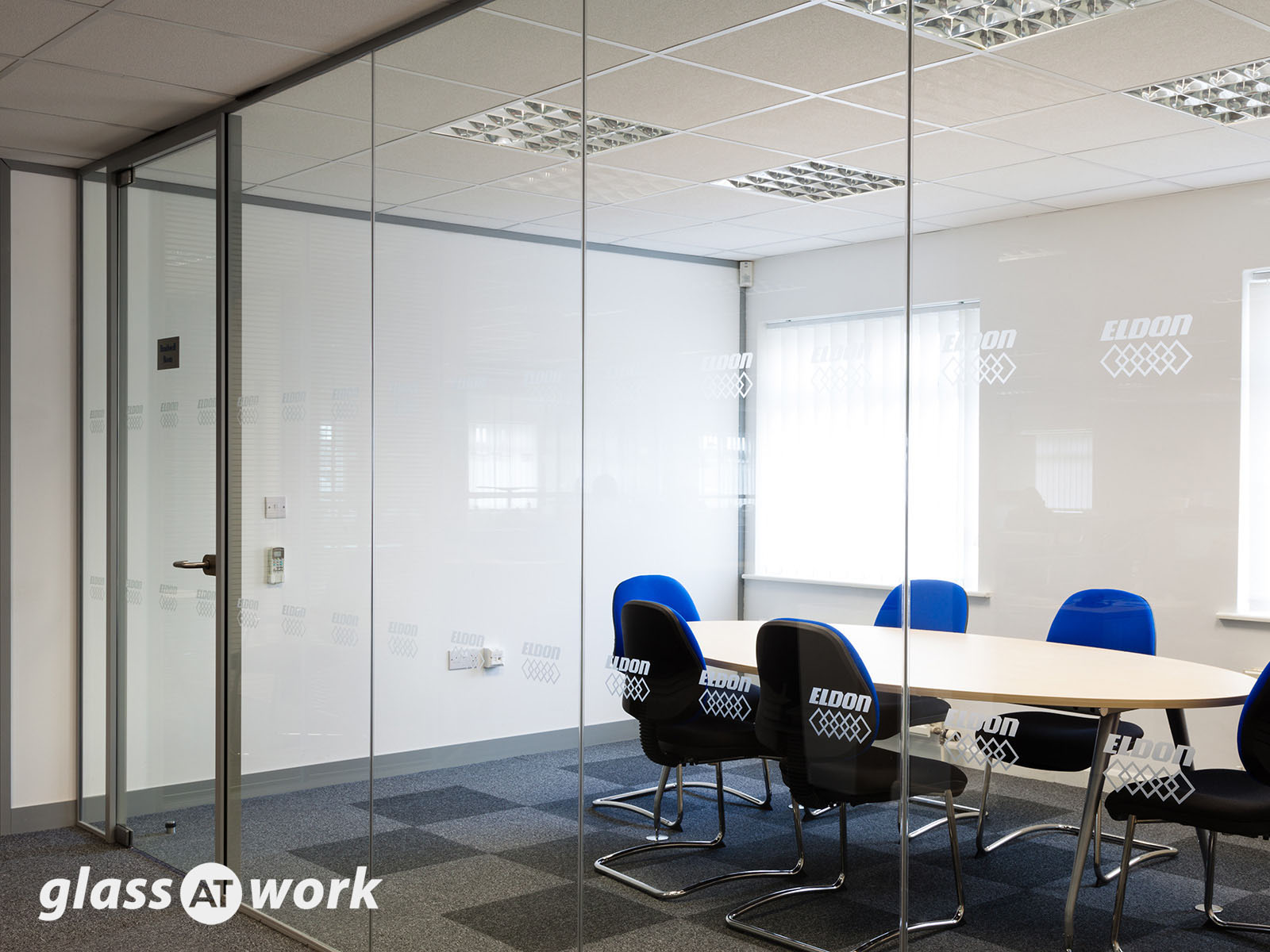 Frameless Single Glazed Glass Office Partitioning